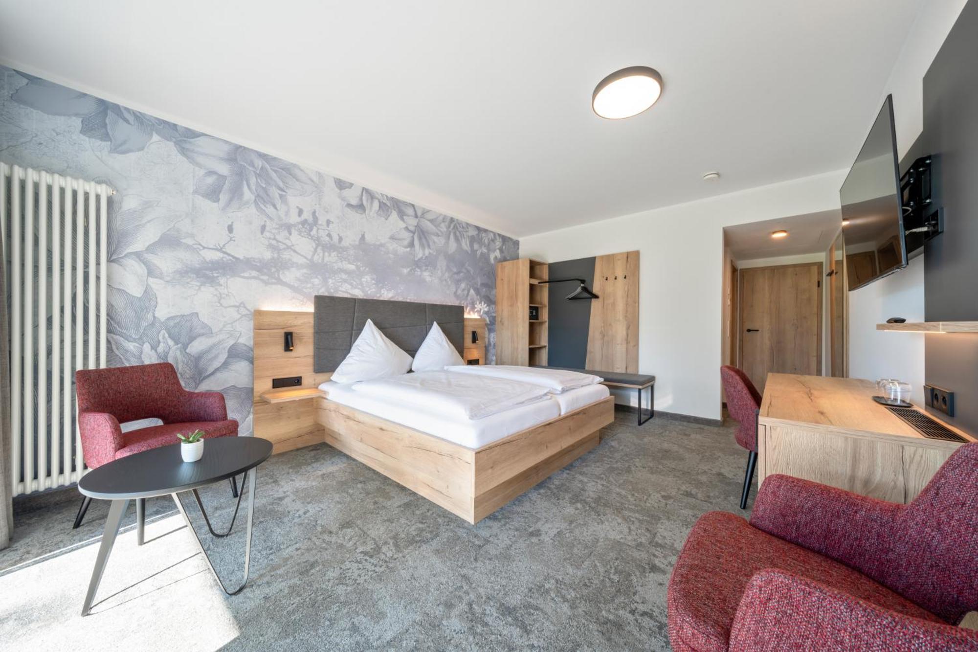 Koepfers Steinbuck Hotel Bischoffingen Exterior photo